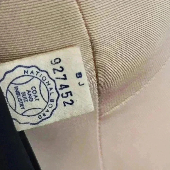 Vintage Town and Country Long Black Union Made Coat Womens - Picture 9 of 10